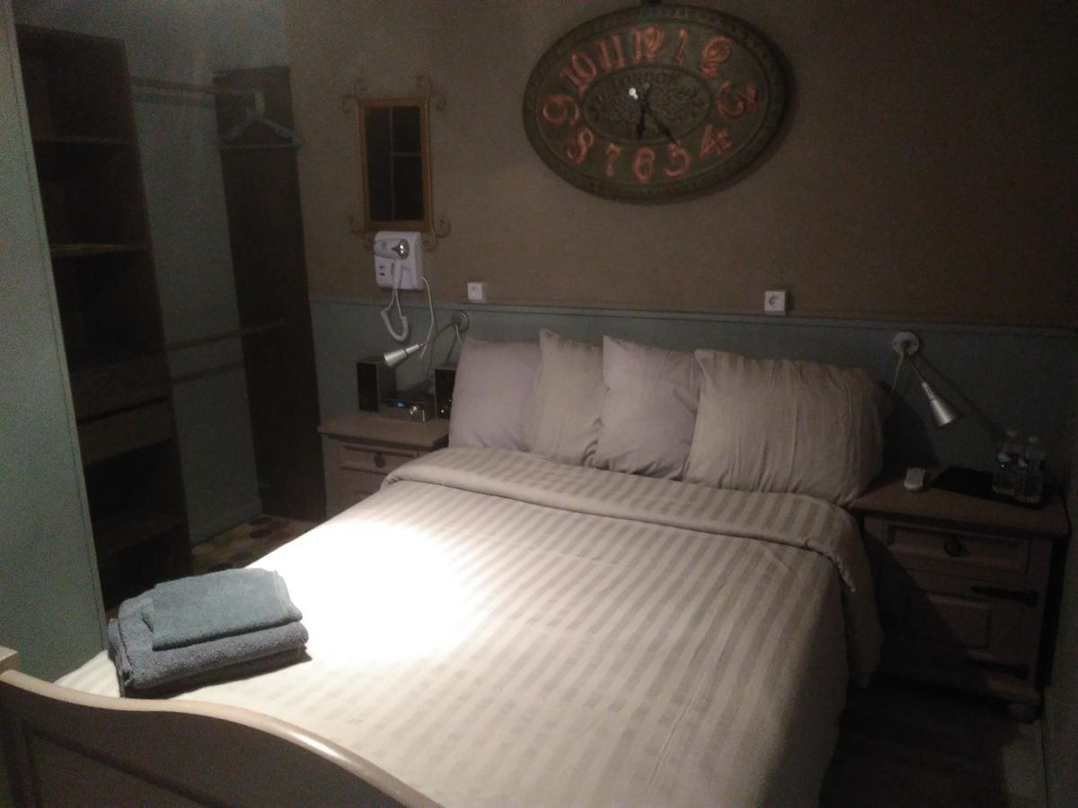 Bed and Breakfast Allo Allo Le Grand-Bourg Экстерьер фото