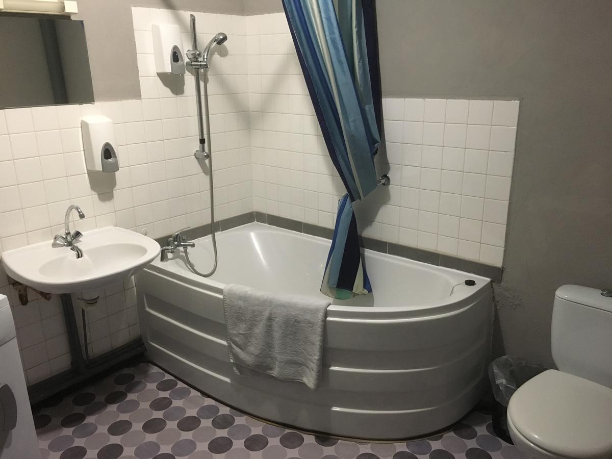 Bed and Breakfast Allo Allo Le Grand-Bourg Экстерьер фото